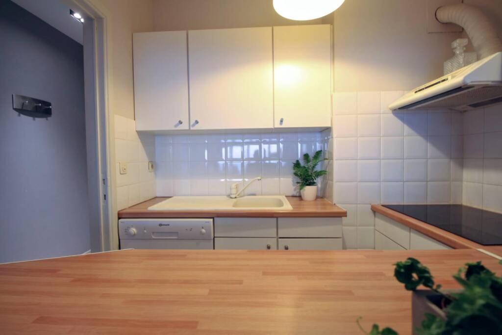 Knappe Studio Met Subliem Zeezicht! Oostende Exteriör bild