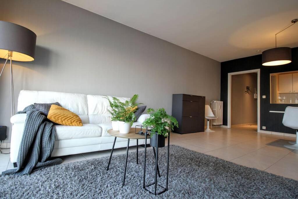 Knappe Studio Met Subliem Zeezicht! Oostende Exteriör bild