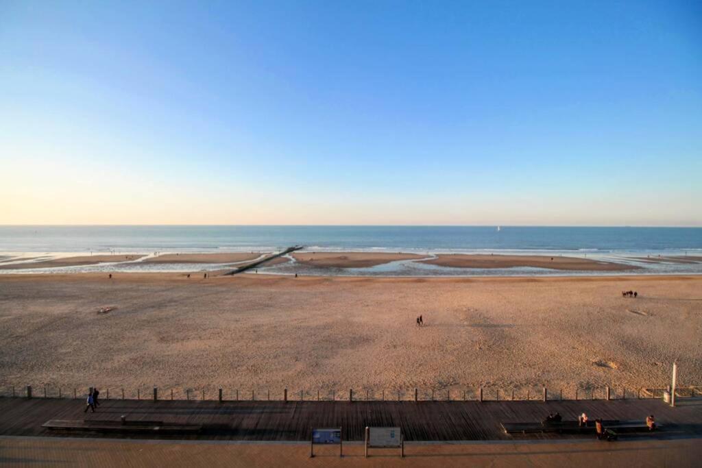 Knappe Studio Met Subliem Zeezicht! Oostende Exteriör bild
